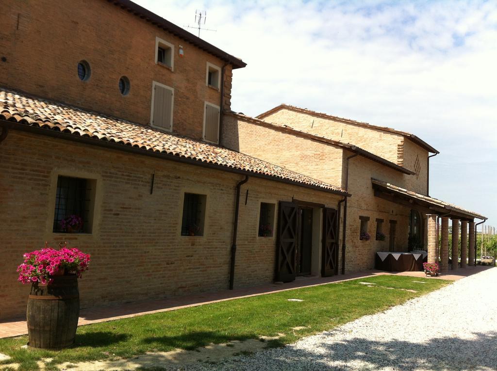 Agriturismo Palazzo Baldini Villa Bagnacavallo Bagian luar foto