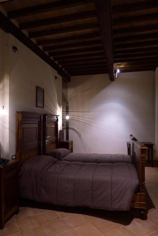 Agriturismo Palazzo Baldini Villa Bagnacavallo Ruang foto
